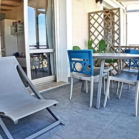 Asinaro - Fronte Mare Aparthotel Calabernardo